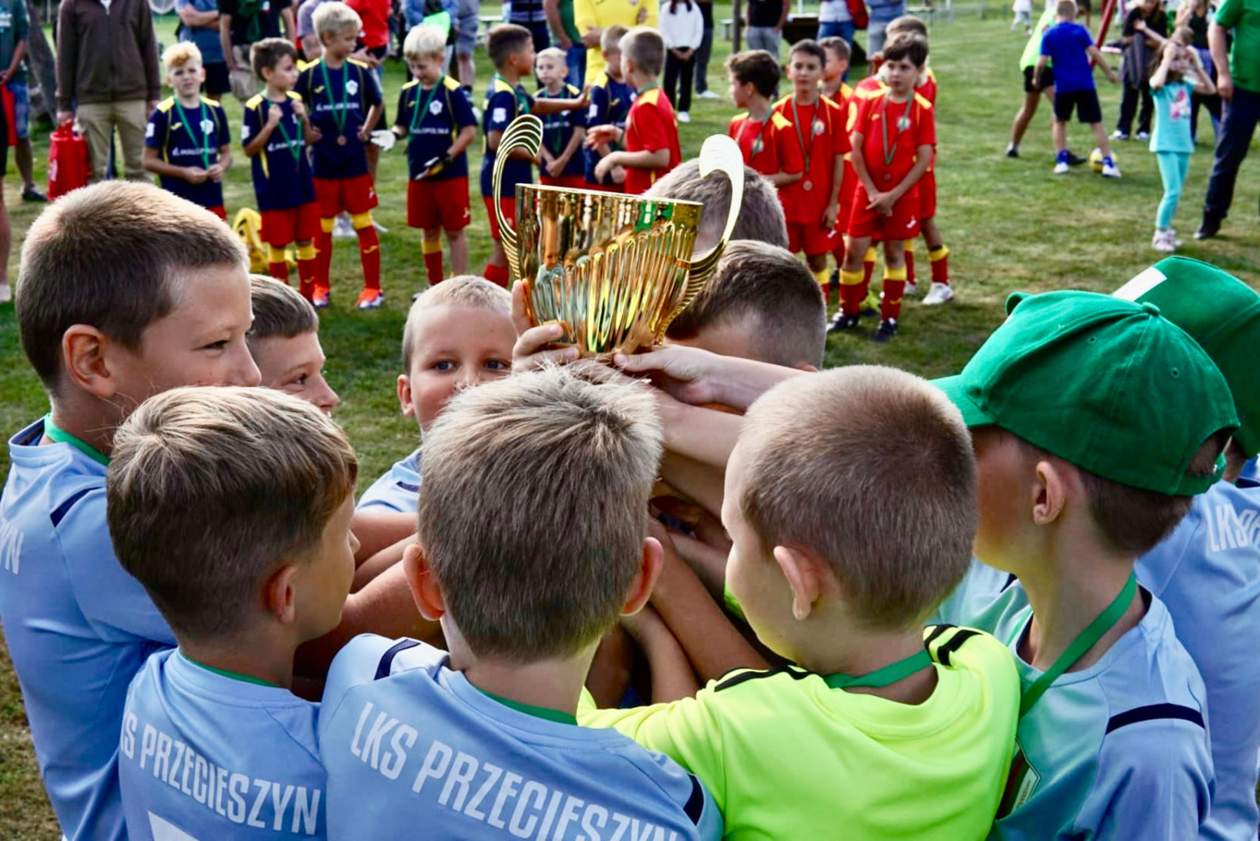 Matteo Cup i włoskie rytmy na jubileuszu w Przecieszynie – FOTO