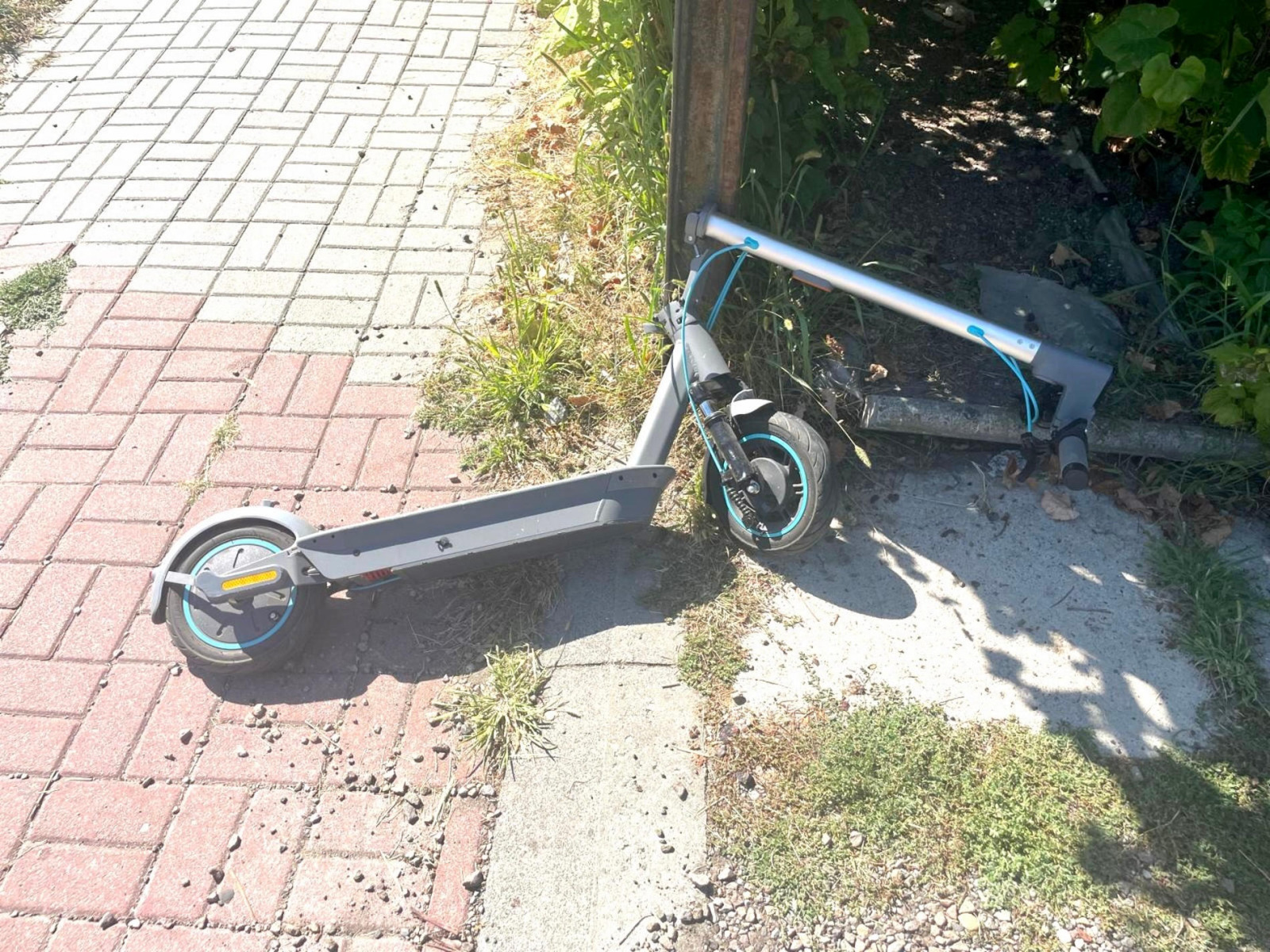 39-latka ranna po zderzeniu z fiatem. Jechała na hulajnodze