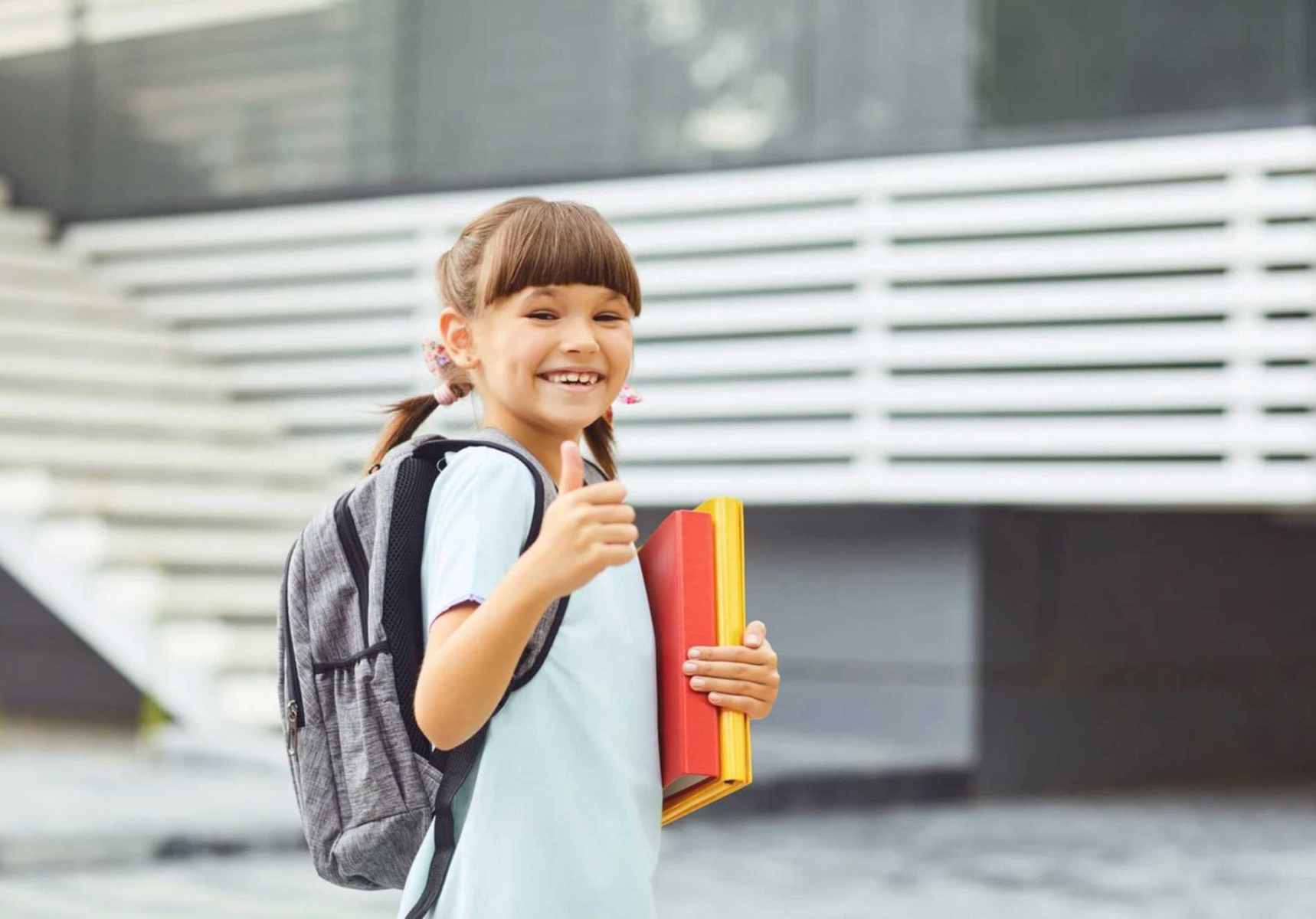 80 wykroczeń przy szkołach w trzy dni