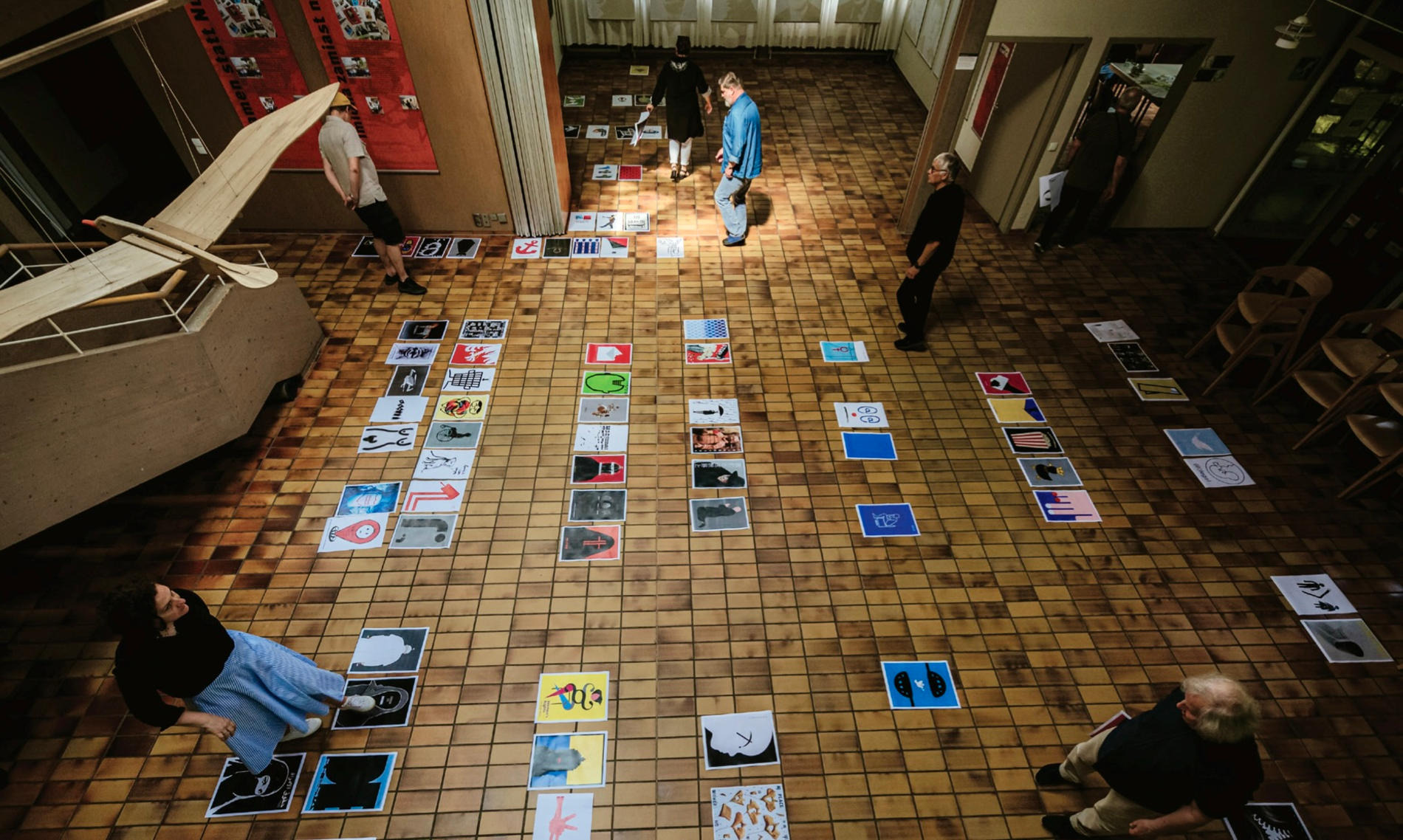 Międzynarodowe biennale plakatu zagości w Chełmku – FOTO