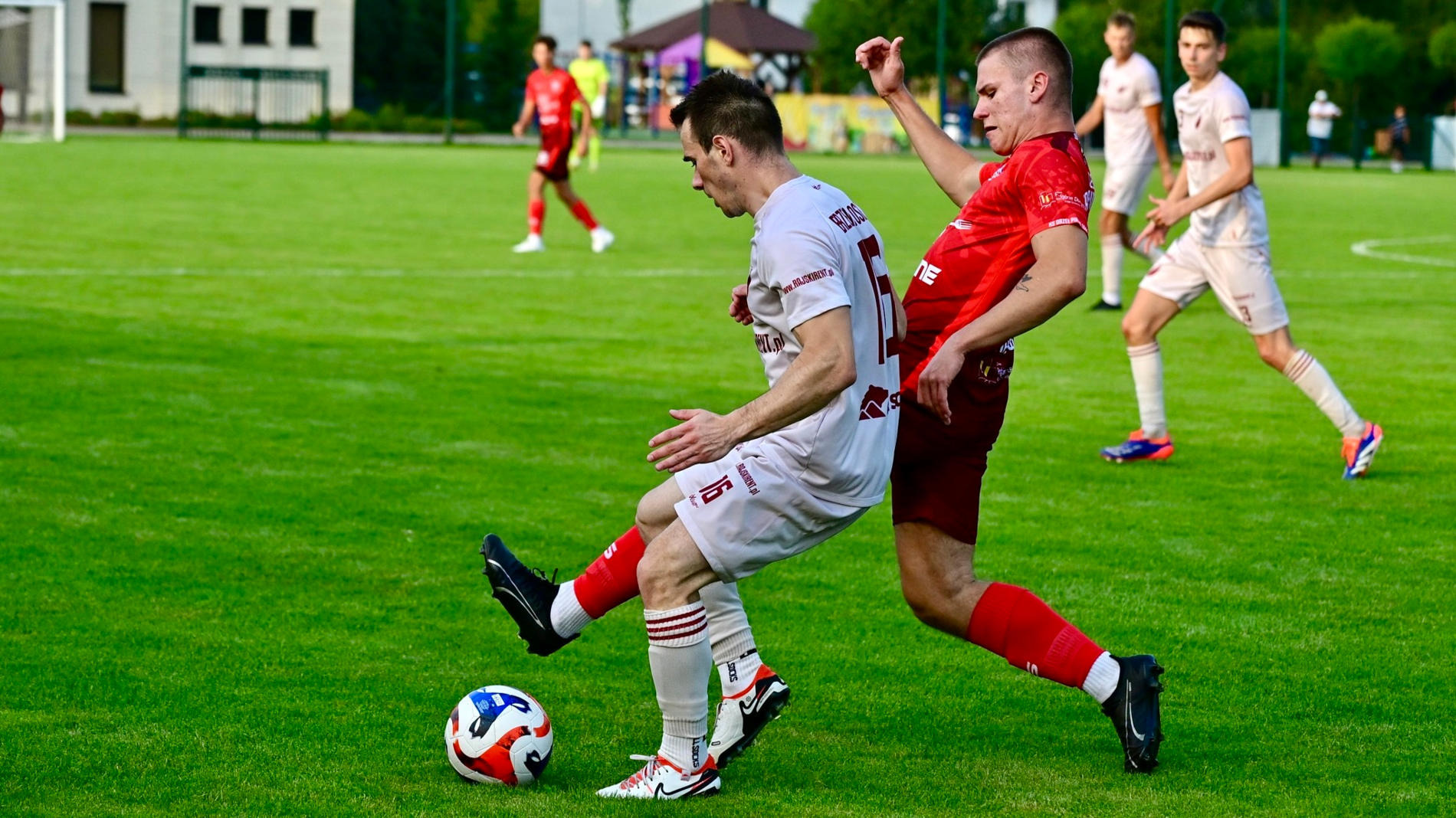 Rajsko czeka na finałowego rywala