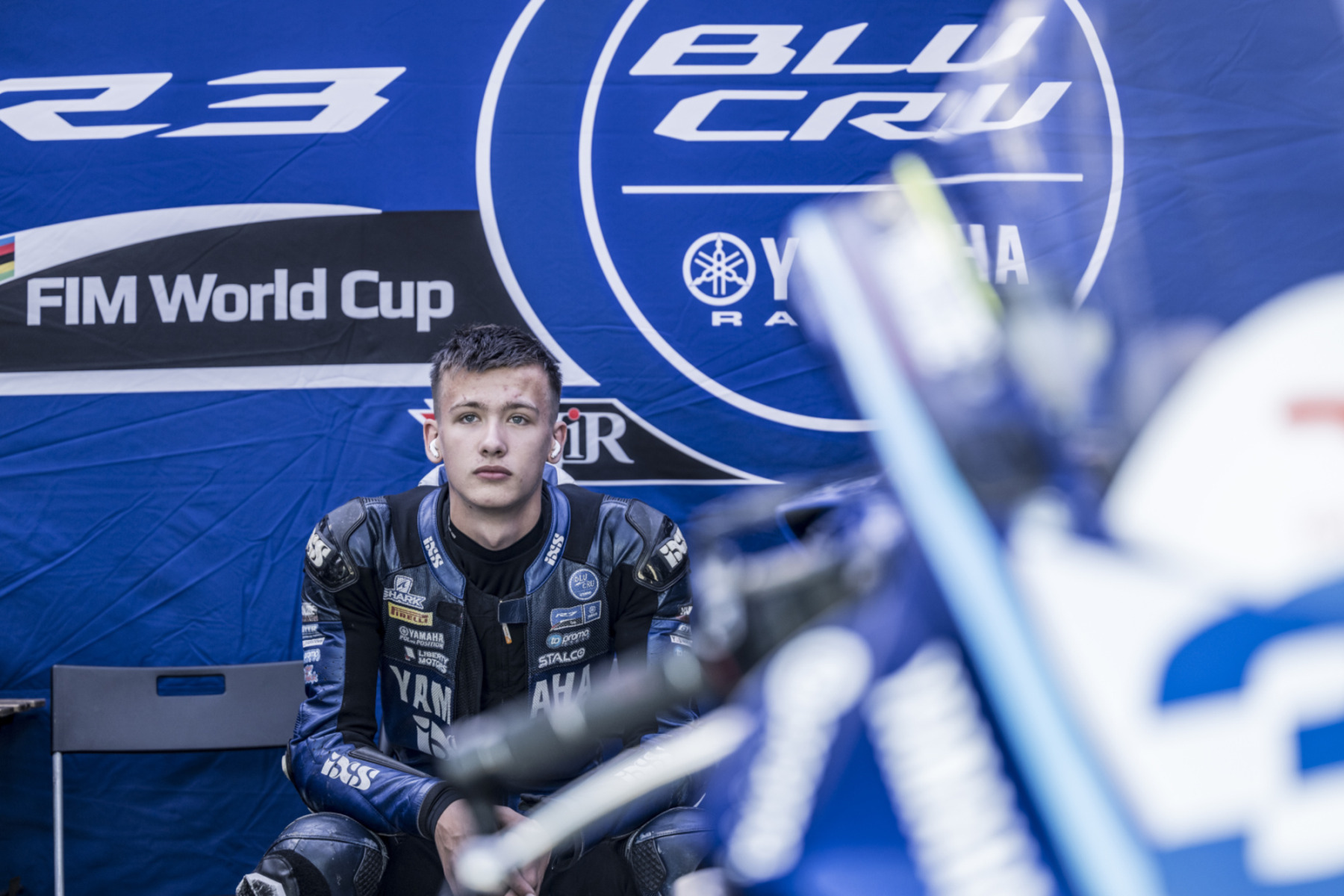 Kuba Belak jedynym Polakiem w prestiżowym wyścigu Yamaha R7 – FOTO
