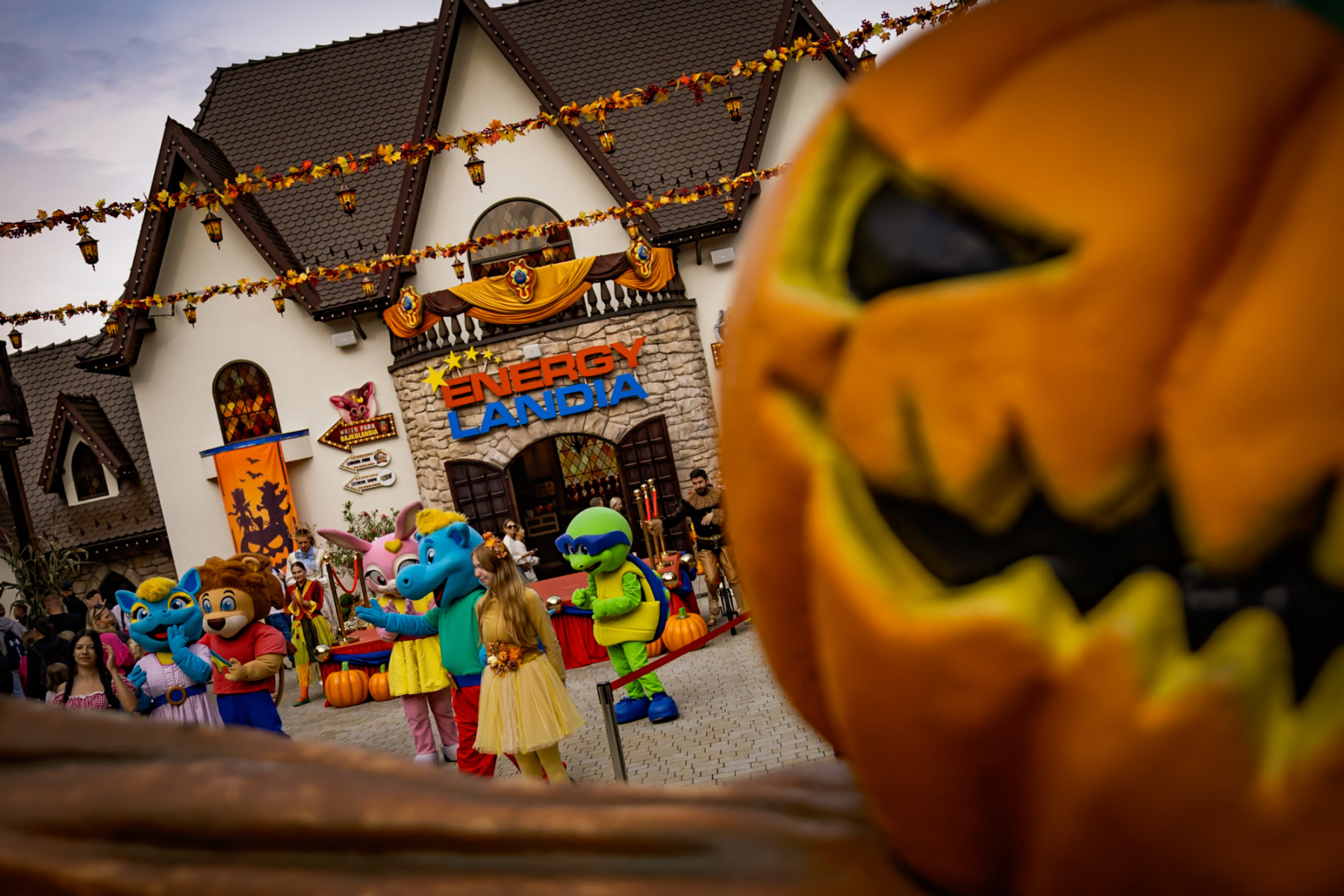 Rollercoastery, nauka i zabawa. Energylandia czeka na uczniów