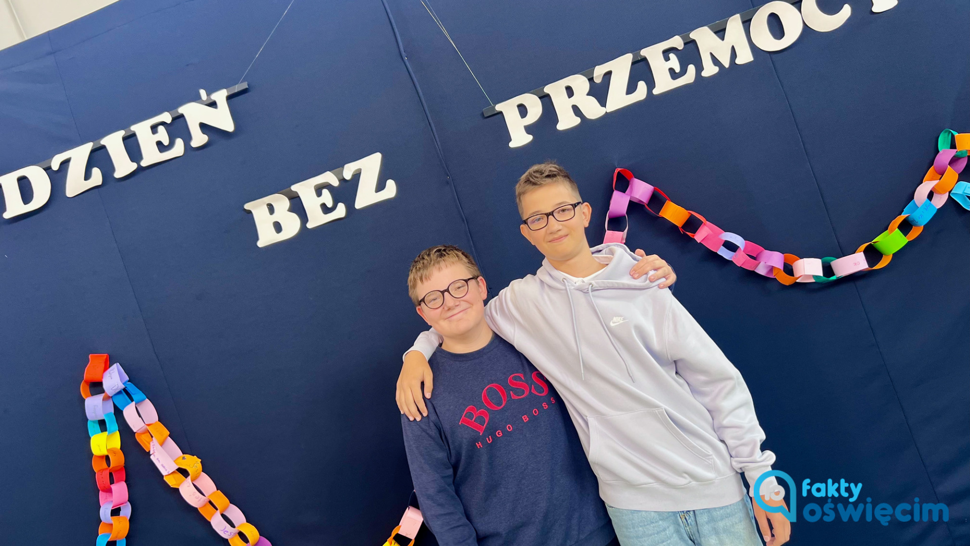 Nastolatkowie z Osieka wyróżnieni za uratowanie kociąt – FILM, FOTO