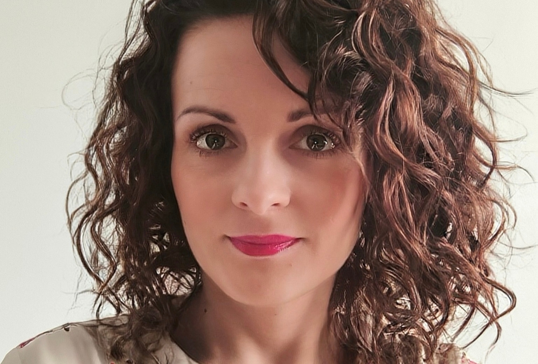 O Alzheimerze z empatią i zrozumieniem. Spotkanie z Pauliną Wójtowicz