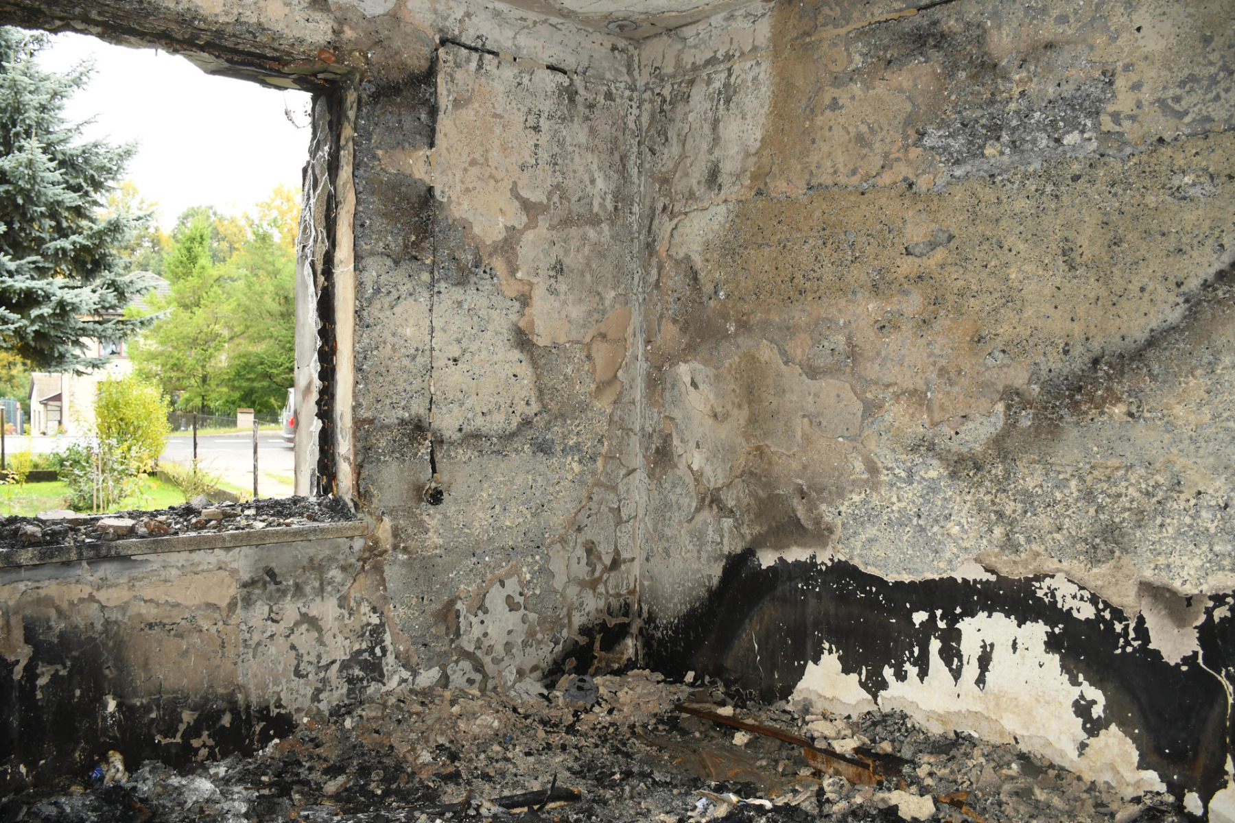 Zareagowali bez wahania. Uratowali seniorów z pożaru – FOTO