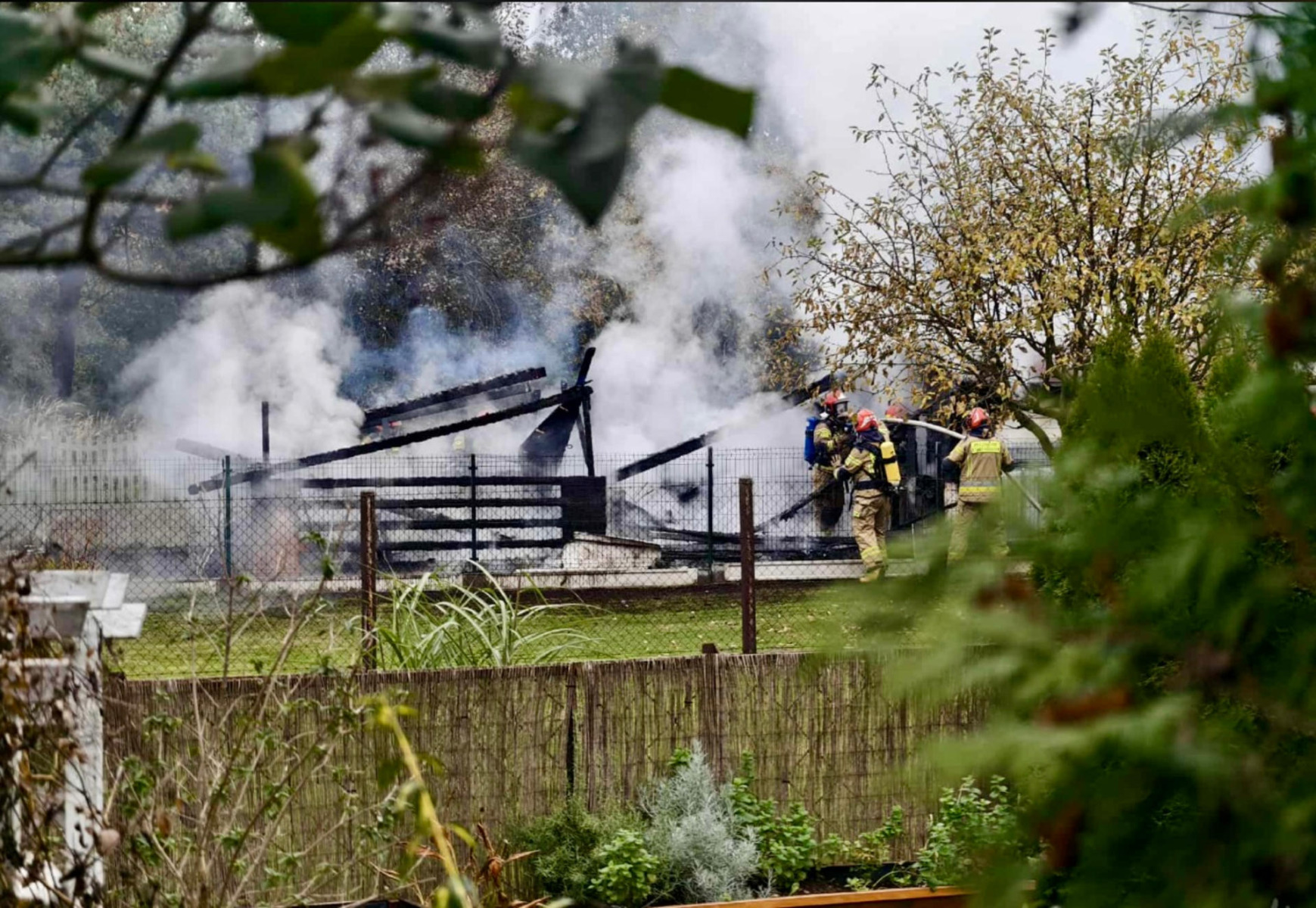 Jedna osoba poszkodowana w pożarze w Oświęcimiu – FOTO