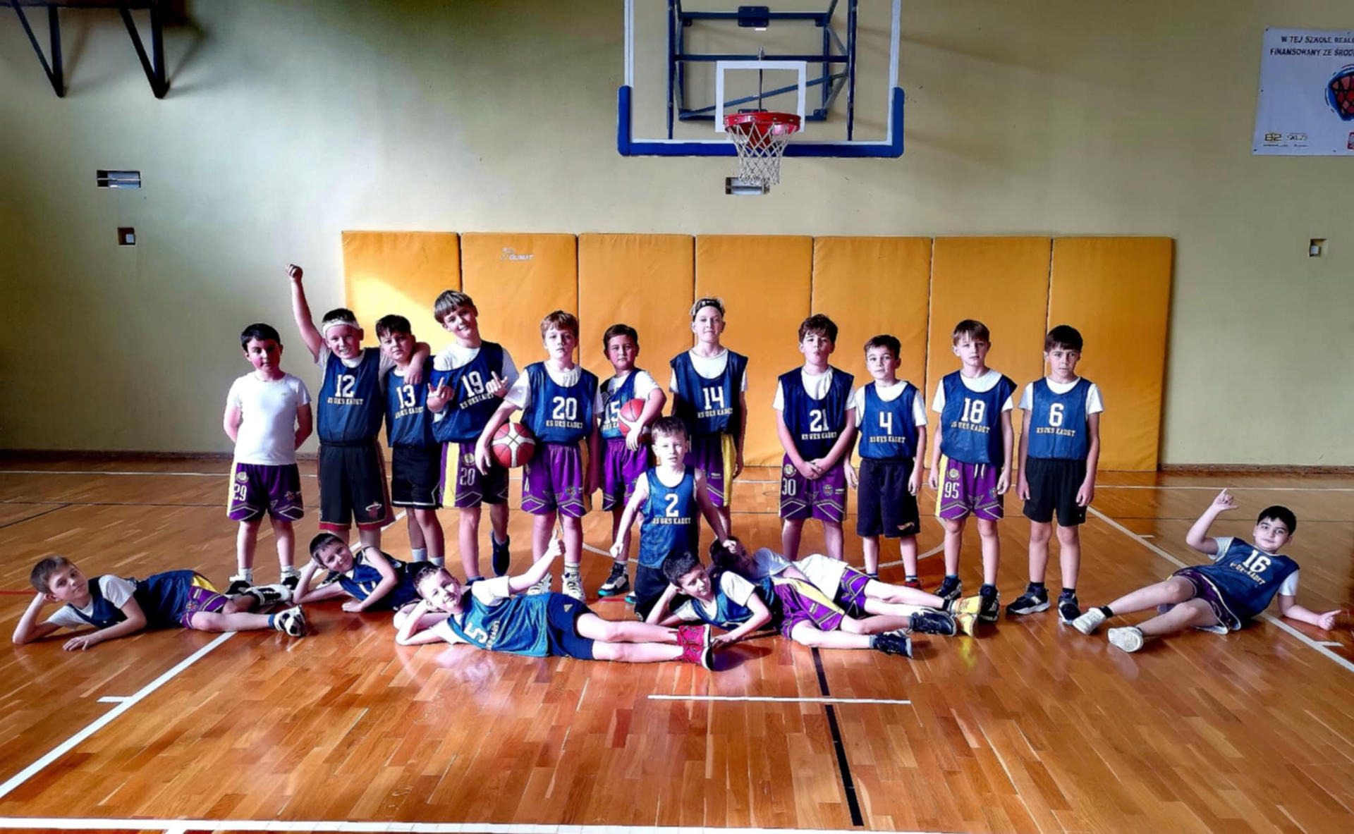 Bombowy debiut. Koszykarski narybek ma się doskonale