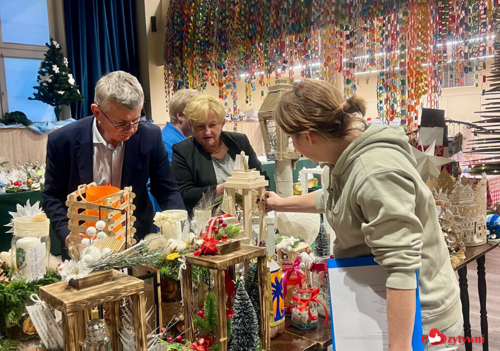 Pozytywna ozdoba świąteczna. Czekają fantastyczne nagrody