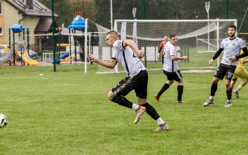 Hit na remis. Porębianie o krok od mistrzostwa półmetka