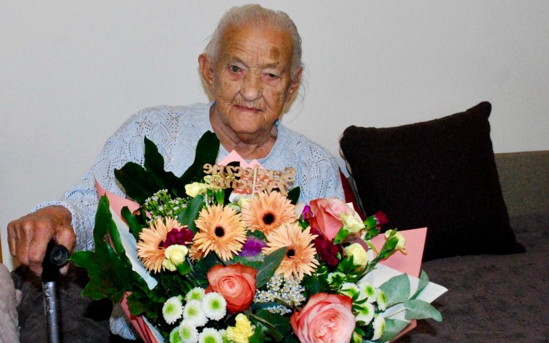 Sposób na długowieczność? Pogoda ducha i bliscy wokół – FOTO