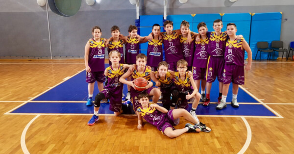 Niezwyciężone Niedźwiedzie. Trzeci komplet punktów