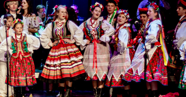 Zespół Pieśni i Tańca „Kęty” z nową garderobą sceniczną