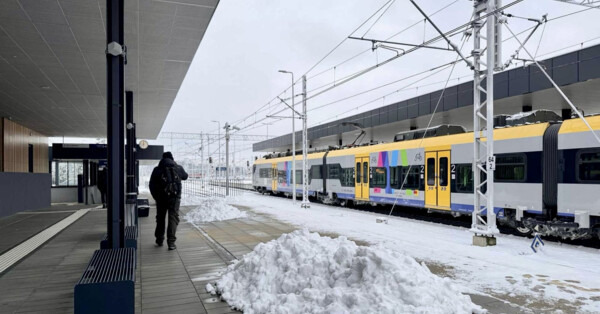 Utrudnienia na torach. Pociągi jadą z dużymi opóźnieniami