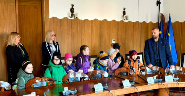 Młodzi mieszkańcy Laskowej poznali pracę urzędu - FOTO