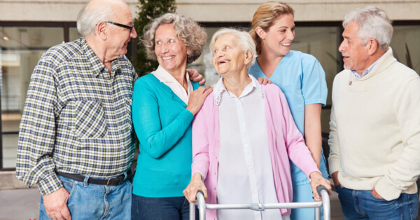 Zator uruchamia program dla seniorów