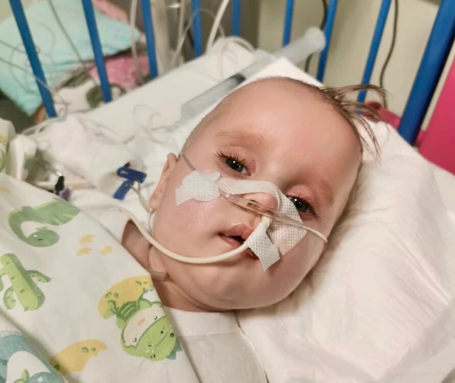 Kolędowanie dla Małgosi, dziewczynki walczącej z guzem mózgu