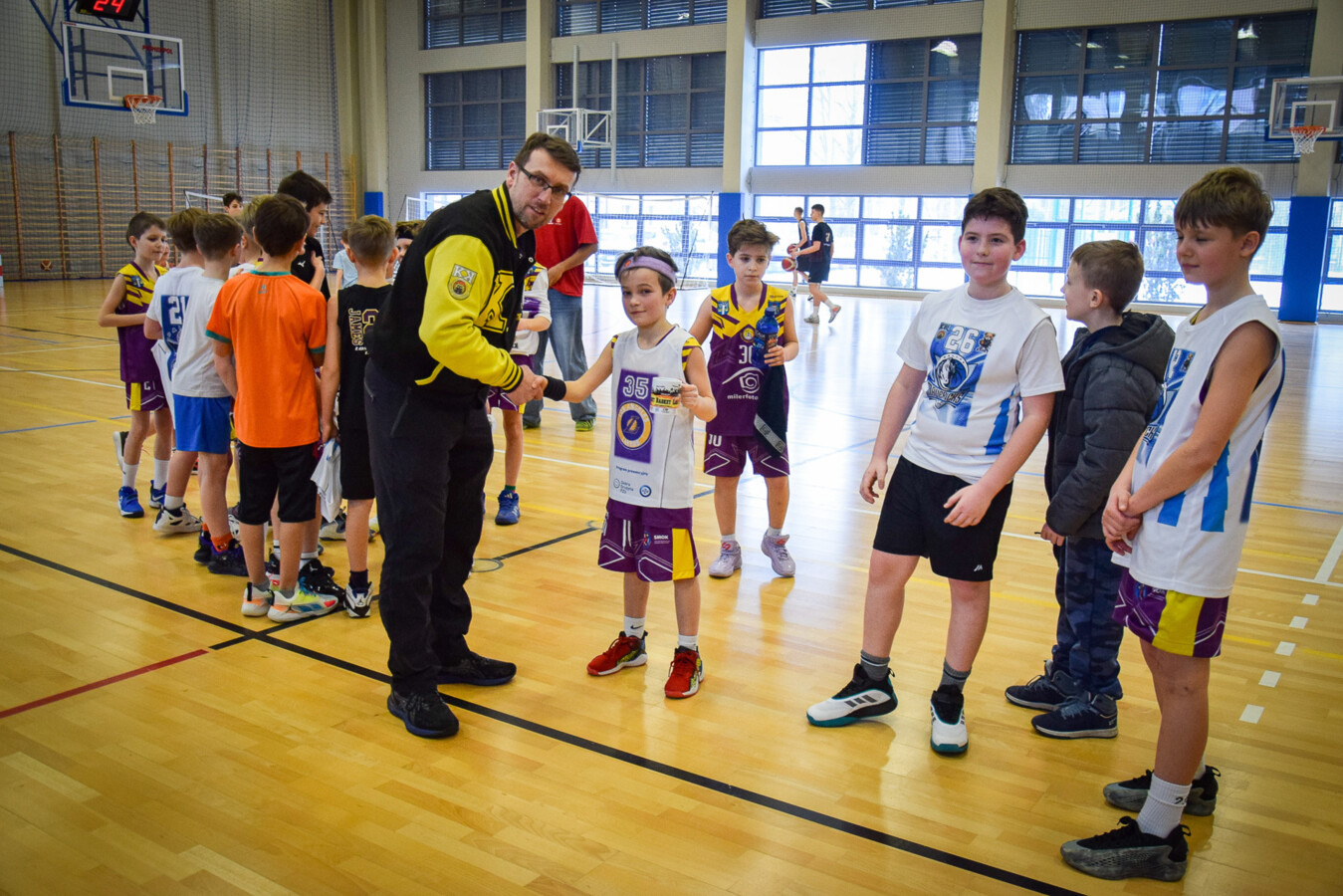 Na parkietach Kadet Basket Ligi - FOTO