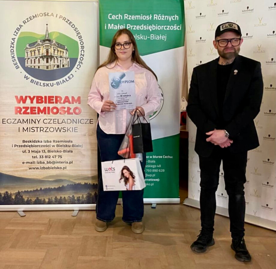 Julia Lukasek z Oświęcimia na podium barberingu - FOTO