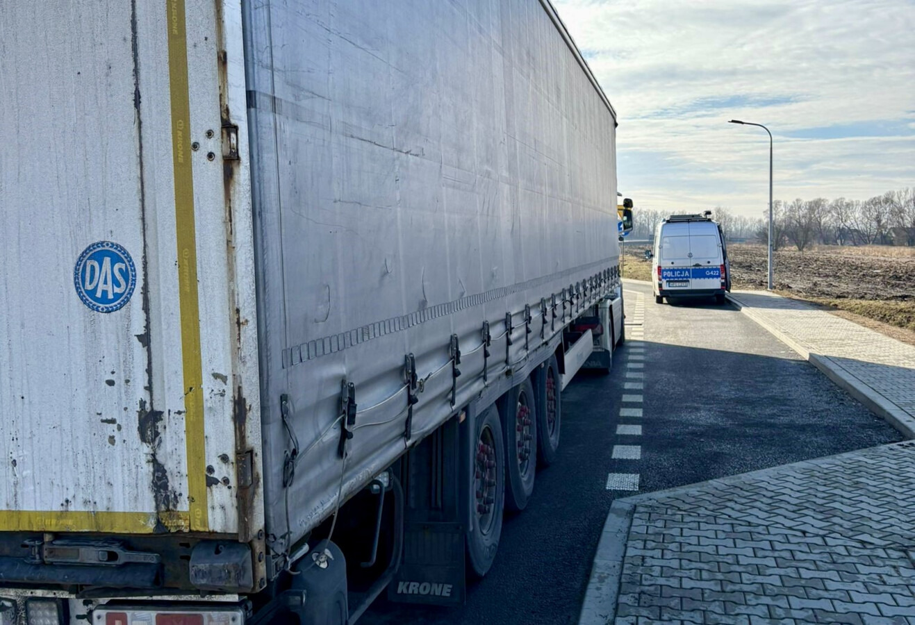 Ciężarówki i busy pod lupą. 49 wykroczeń