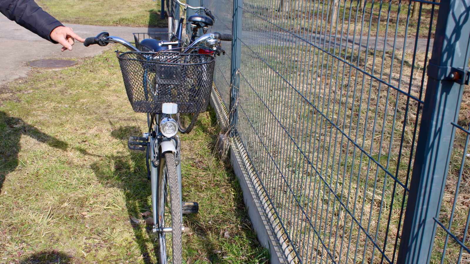 Potrącił rowerzystkę na Nadwiślańskiej w Bobrku