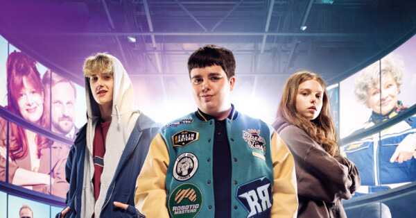 Za duży na bajki 3 - Planet Cinema