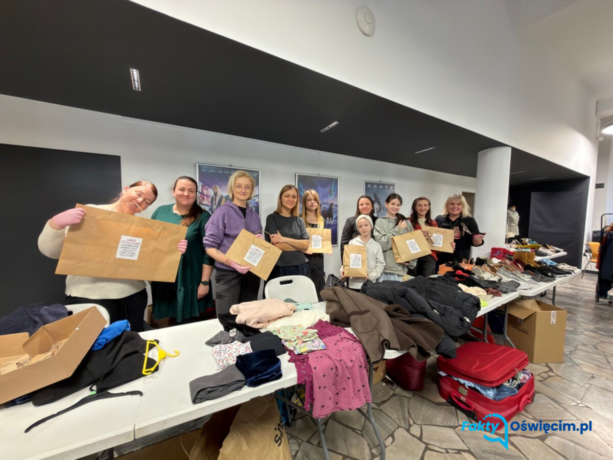 Szafa Pełna Dobra zebrała prawie 5 tysięcy złotych - FILM, FOTO