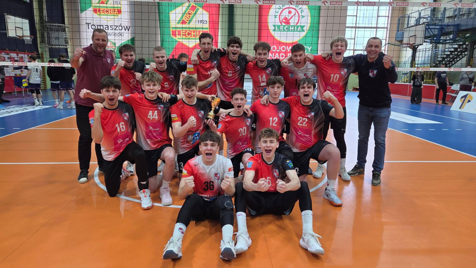 Brawa dla Kęczan, finał dla innych - FOTO