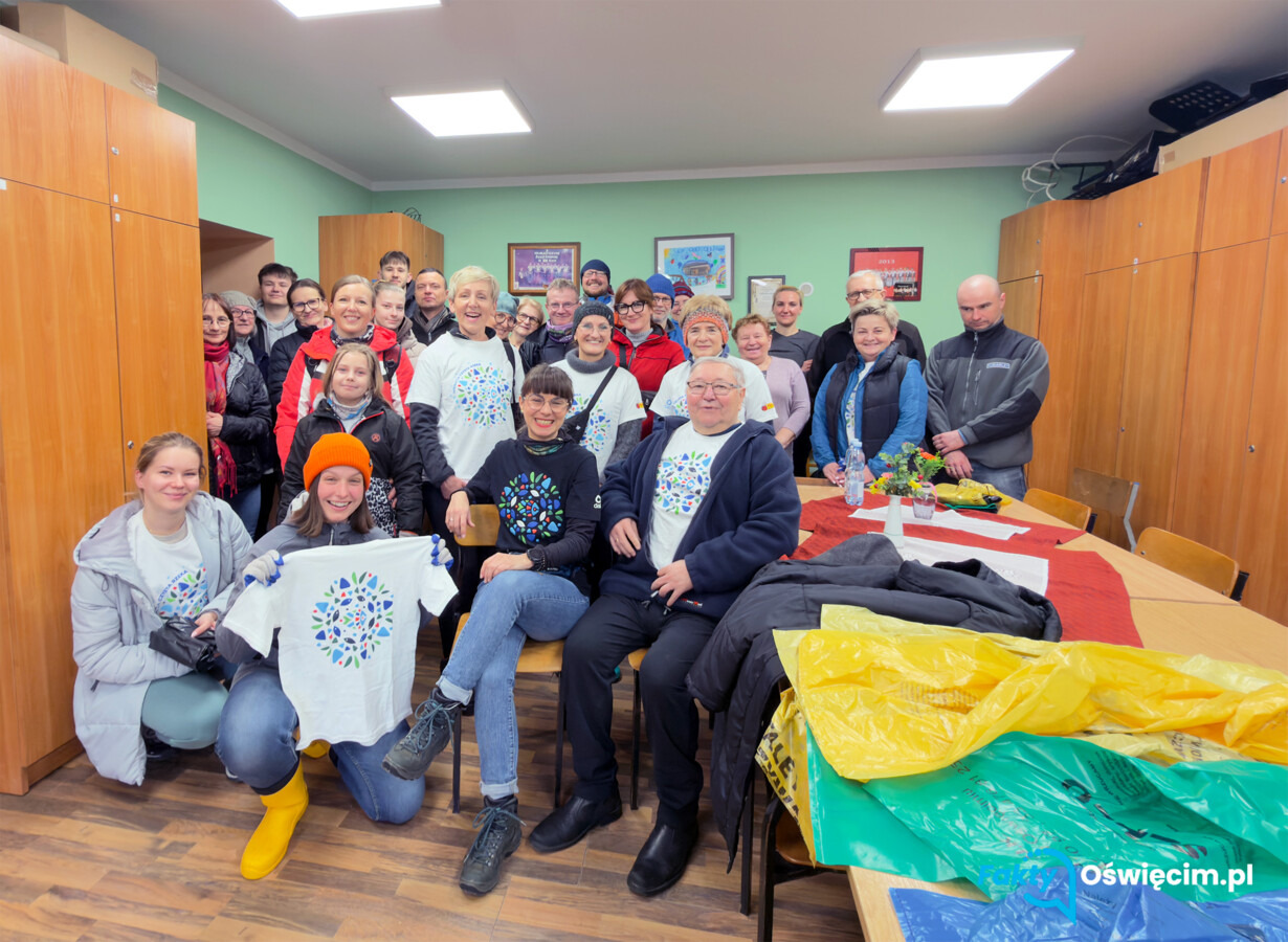 Operacja Czysta Rzeka w Brzezince, czyli o ponad 30 takich, co wybrali sprzątanie - FILM, FOTO