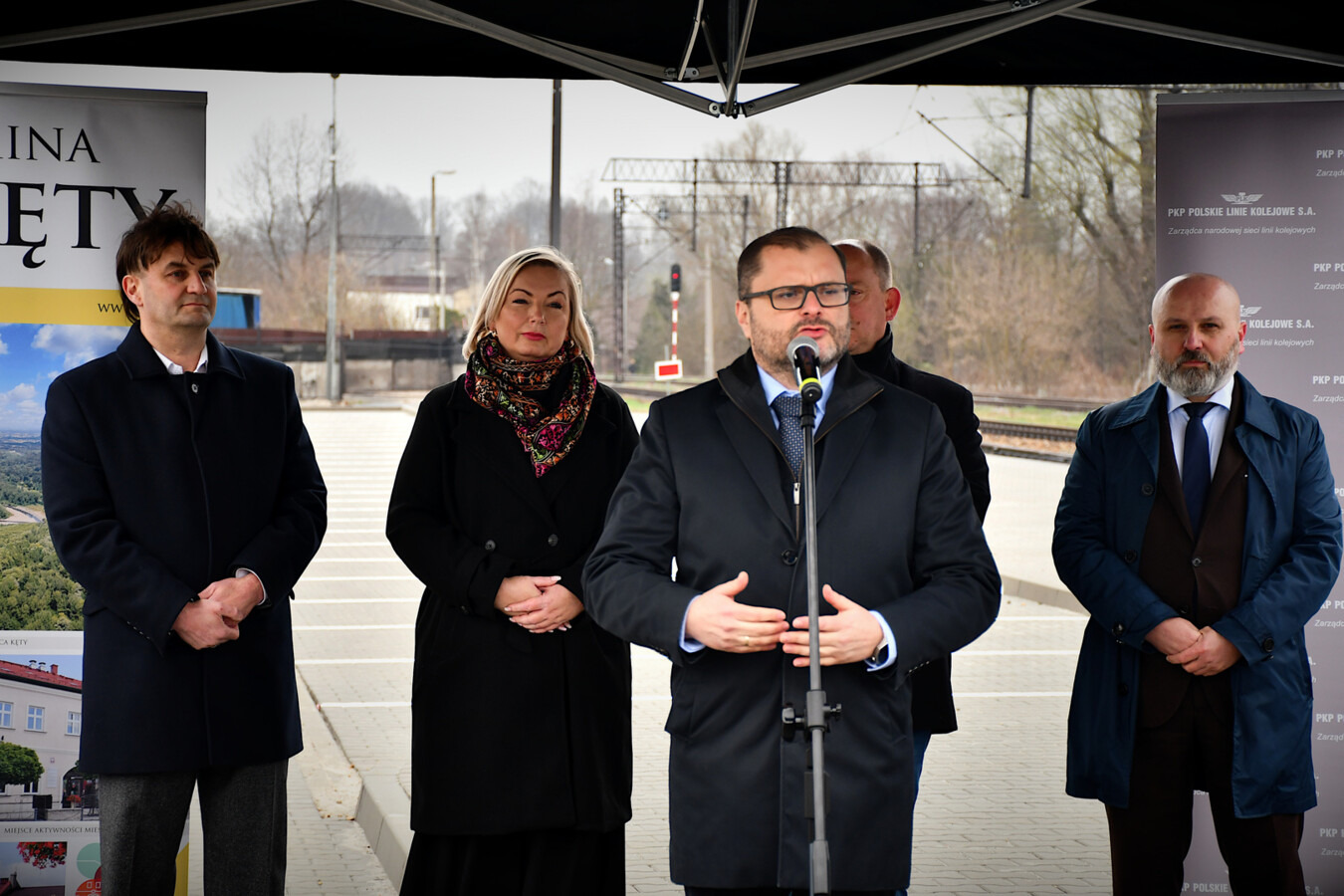 84 miejsca przy stacji. Ruszył Park & Ride w Kętach