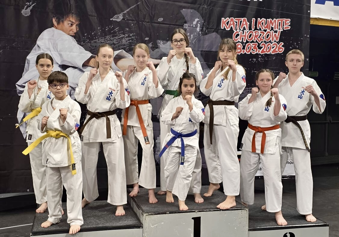 Brzeszczanie na fali wznoszącej - FOTO