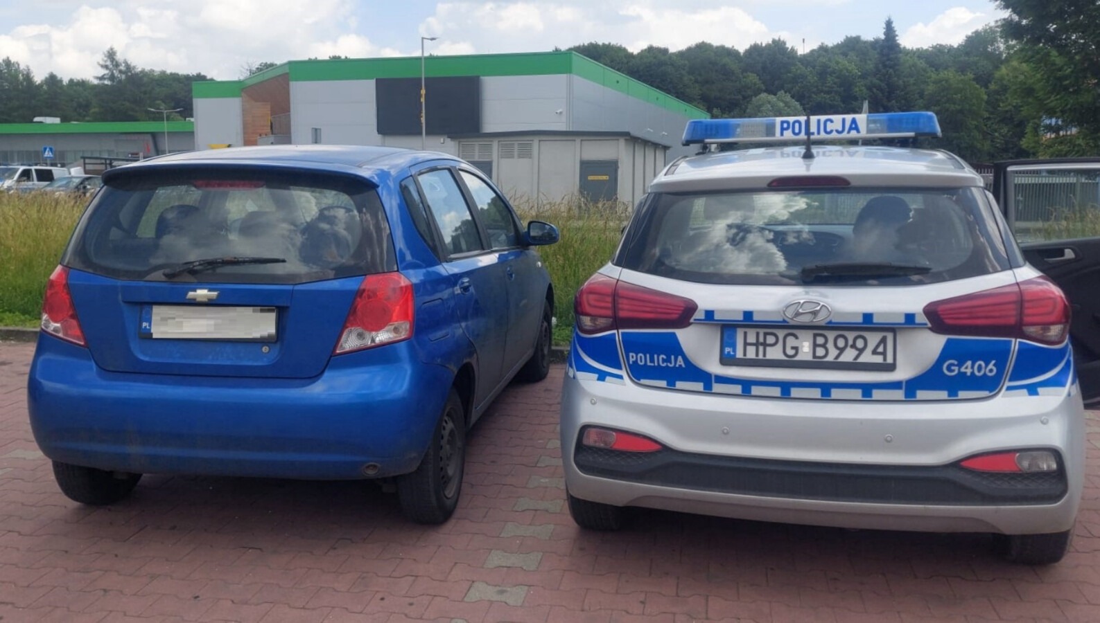 Czujność ochroniarza pozwoliła zatrzymać parę sklepowych złodziei