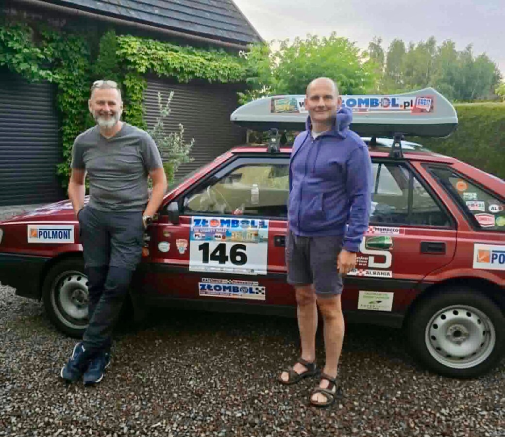 Ponad 7000 km Polonezem. Wrócili do domu - FOTO
