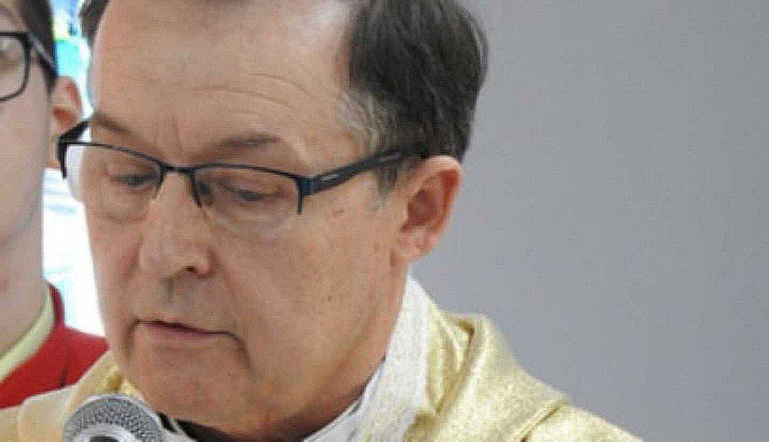 Ksiądz Józef Zborek, proboszcz, którego ukochali wierni, musi odjeść z parafii w Grojcu