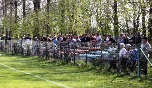 PIŁKA NOŻNA. LKS Jawiszowice - Pogórze Gierałtowice 4:1 (ZOBACZ ZDJĘCIA)