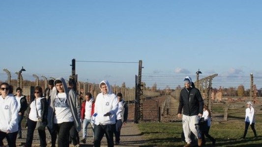 Rekordowa liczba turystów w Miejscu Pamięci Auschwitz