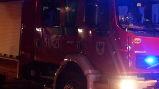 Wpadł czy wskoczył do rzeki? Trwają poszukiwania