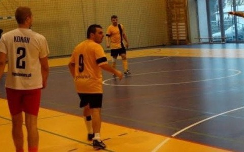 Amatorska liga piłki nożnej w Brzeszczach. Wyniki