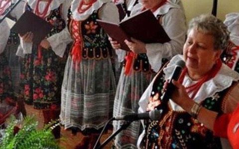 Prezentacje tradycyjnych stołów wielkanocnych