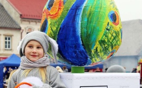 Wielkanocna Charytatywna Pisanka Fundacji Kukuryku – FILM, FOTO