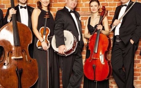 QUEEN symfonicznie – zaproszenia