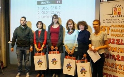 Pół tysiąca puzzli w niecałą godzinę – FOTO