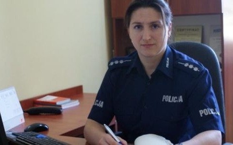 Pomogli seniorce… pozbyć się pieniędzy