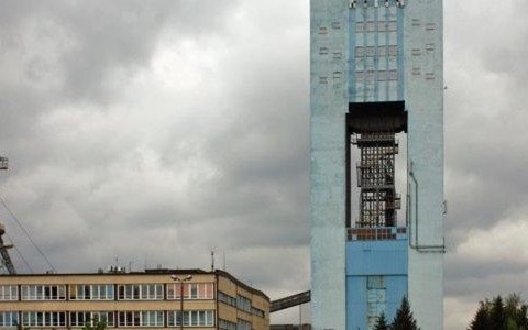 Zatrzęsła się ziemia