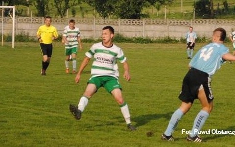 Zapowiadało się na niespodziankę, ale trzy punkty trafiły do faworyta