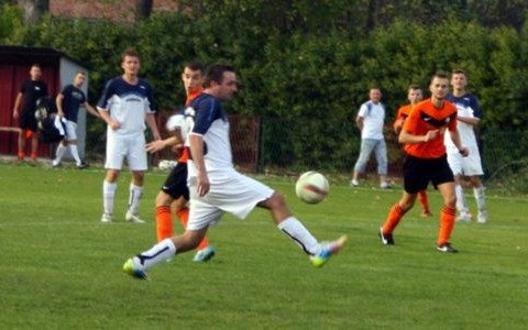 Sporo emocji w Witkowicach, ale remis nie daje wiele ani jednym ani drugim