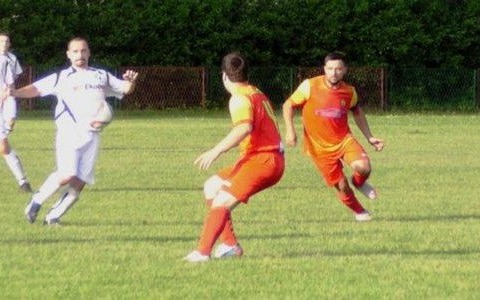 Komplet wyników weekendowych meczów seniorów