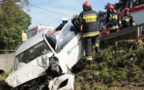 Zderzenie hyundaia i scanii. Znów na krajówce – FOTO