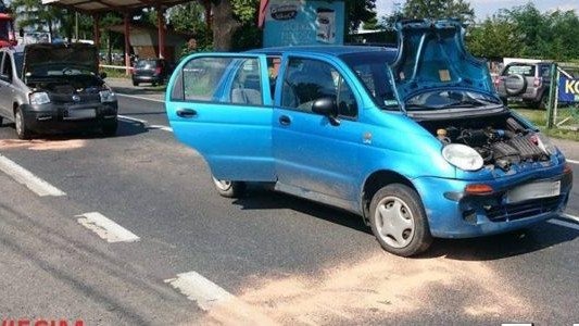 Karambol w Kętach. Trzy osoby ranne