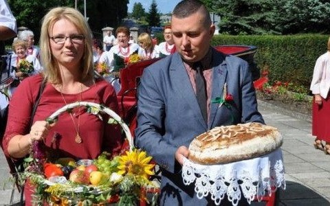 W gminie Chełmek dziękowali za plony – FOTO
